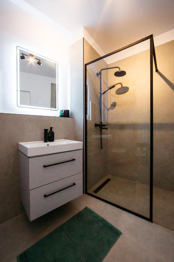 Apartament Mountain Retreat Sinaia Zewnętrze zdjęcie