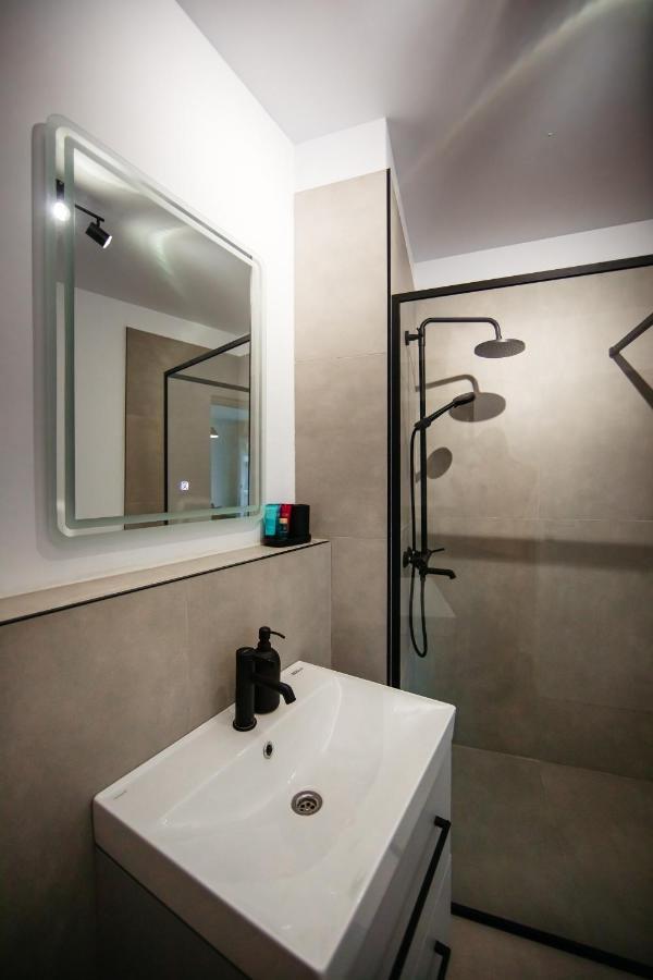 Apartament Mountain Retreat Sinaia Zewnętrze zdjęcie
