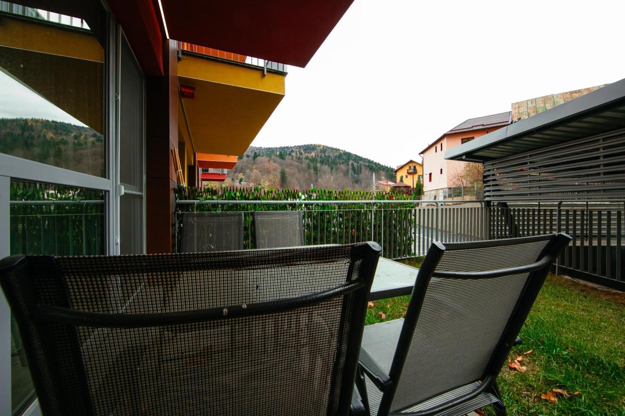 Apartament Mountain Retreat Sinaia Zewnętrze zdjęcie